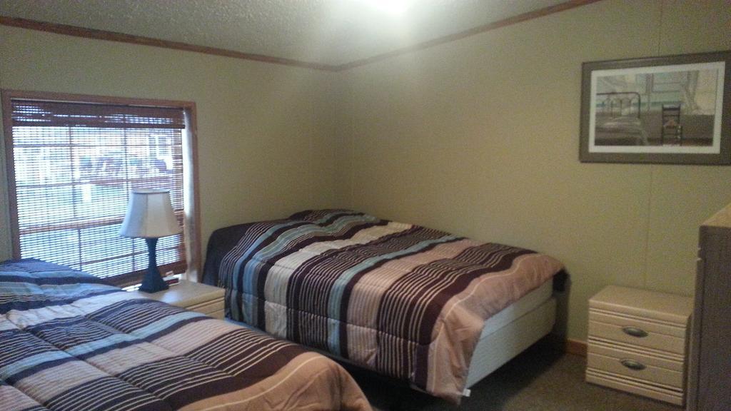 Island Club Rentals Put-in-Bay Extérieur photo