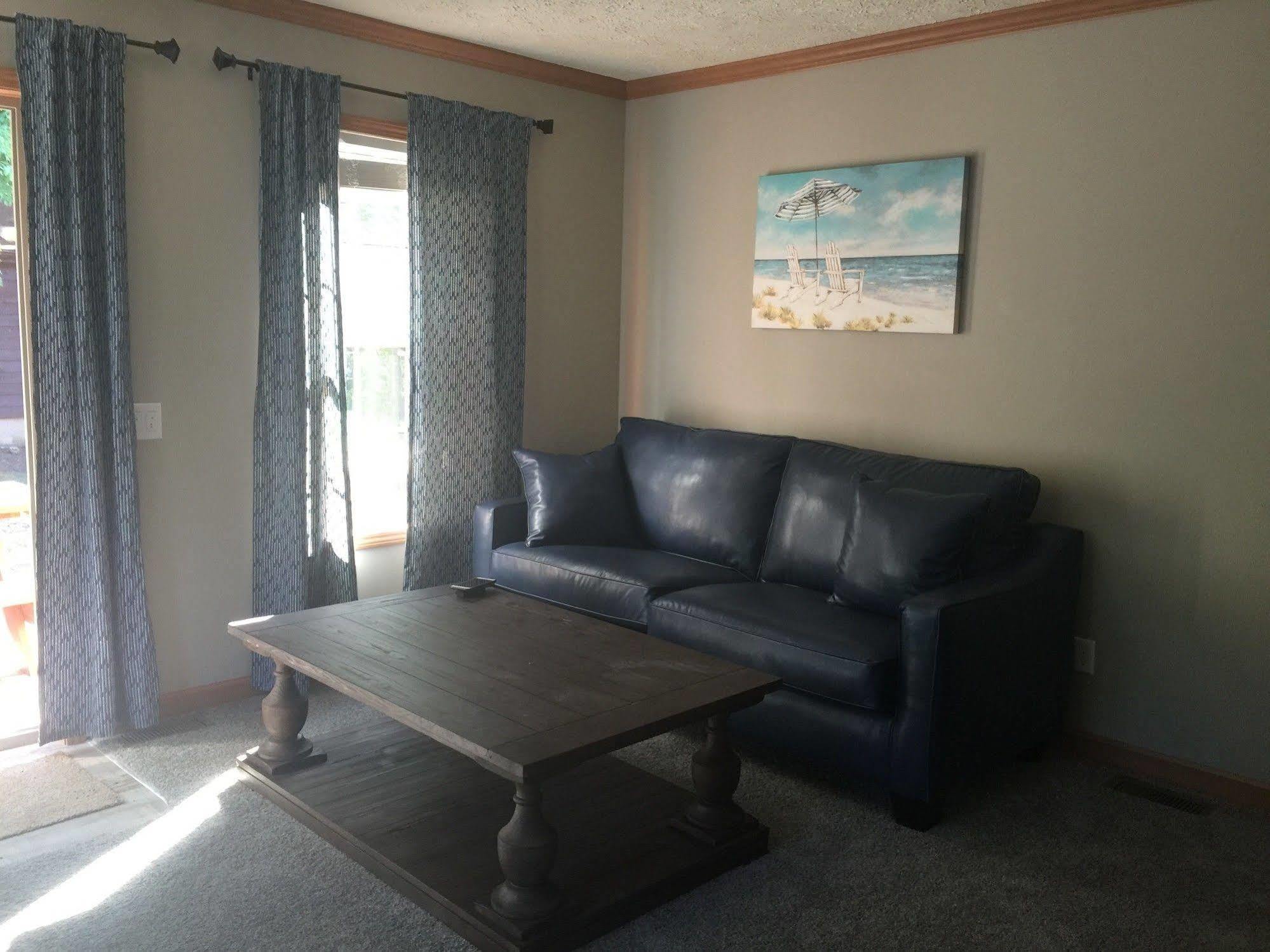 Island Club Rentals Put-in-Bay Extérieur photo